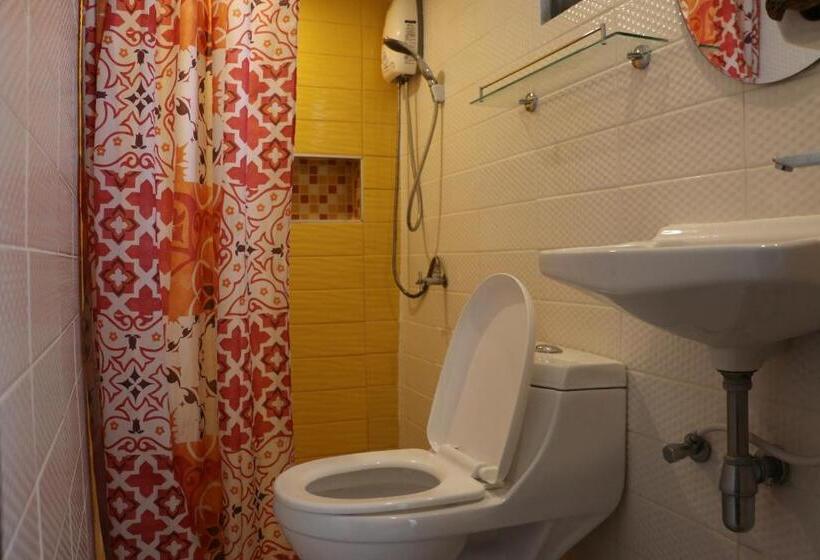 بنسيون Noom Guesthouse