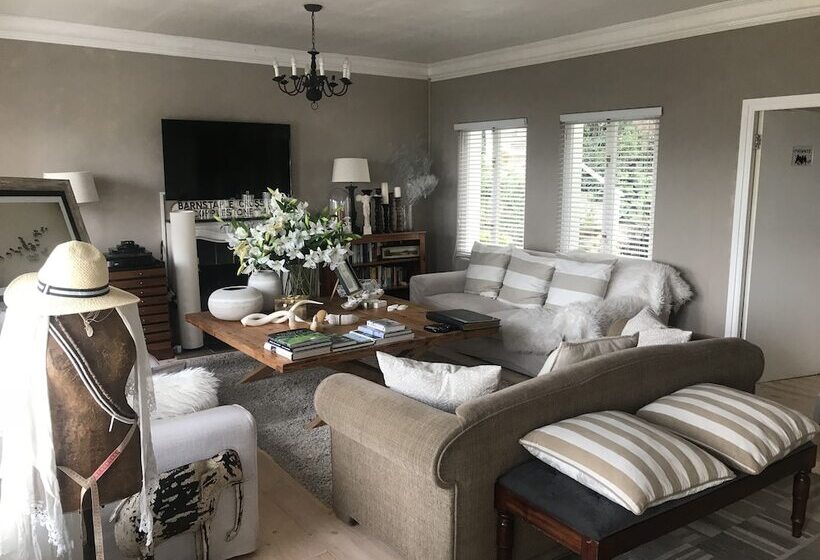 Пансион Roseroc Boutique Guest House