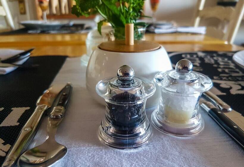 Пансион Roseroc Boutique Guest House