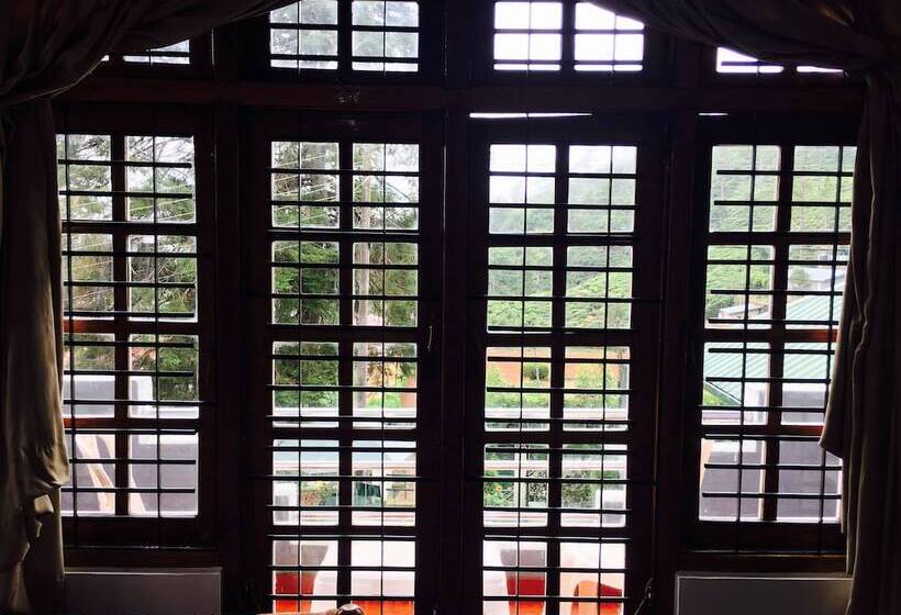 Пансион New Royal Mount