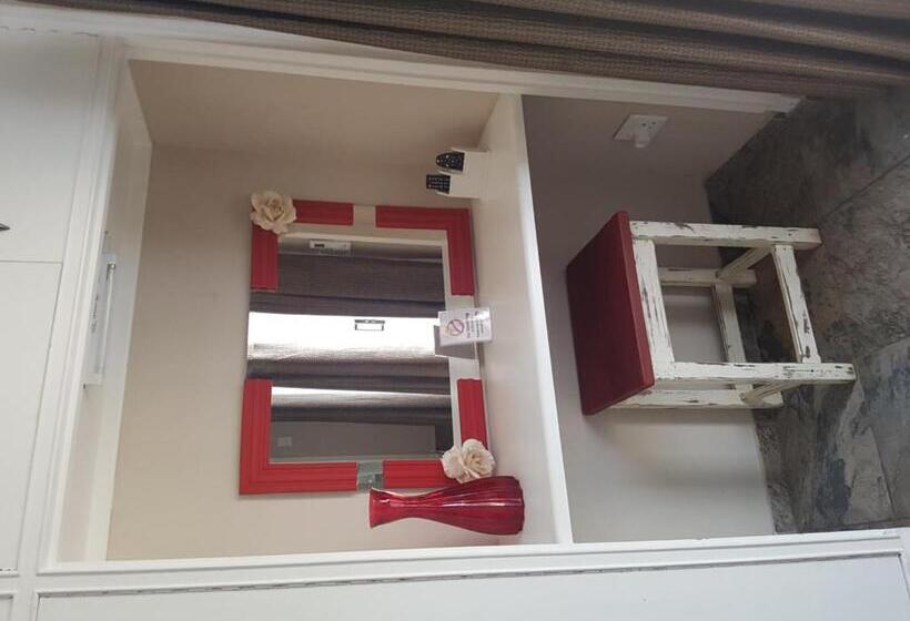 פנסיון Seldre Guest House