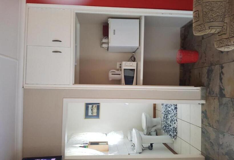 פנסיון Seldre Guest House