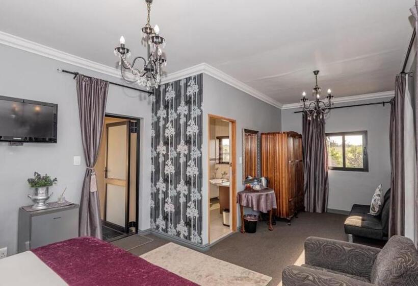 پانسیون Stone Olive