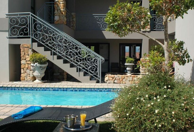 پانسیون Stone Olive