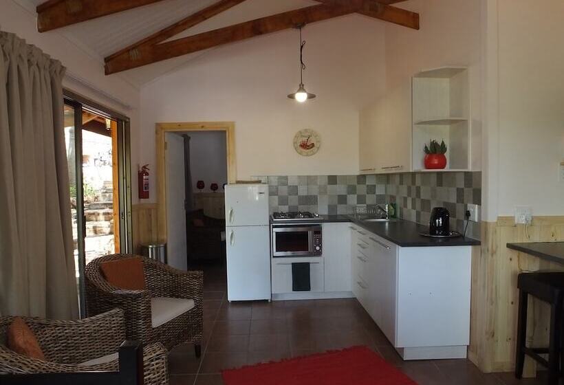 ペンション Tatenda Guest House