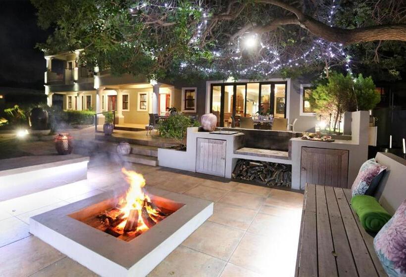 פנסיון The Mandyville Jeffreys Bay