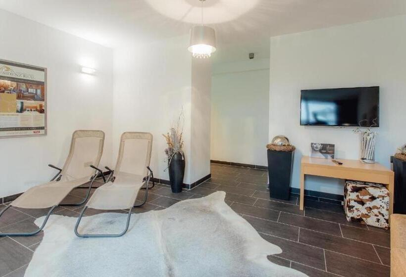 Residenz Max By Monicare