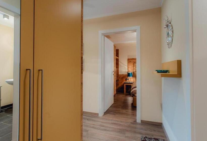 Residenz Max By Monicare