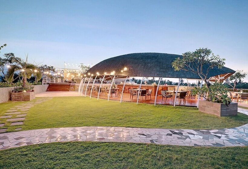استراحتگاه Fox Hotel Jimbaran Beach