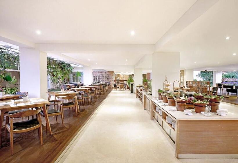 Курорт Fox Hotel Jimbaran Beach