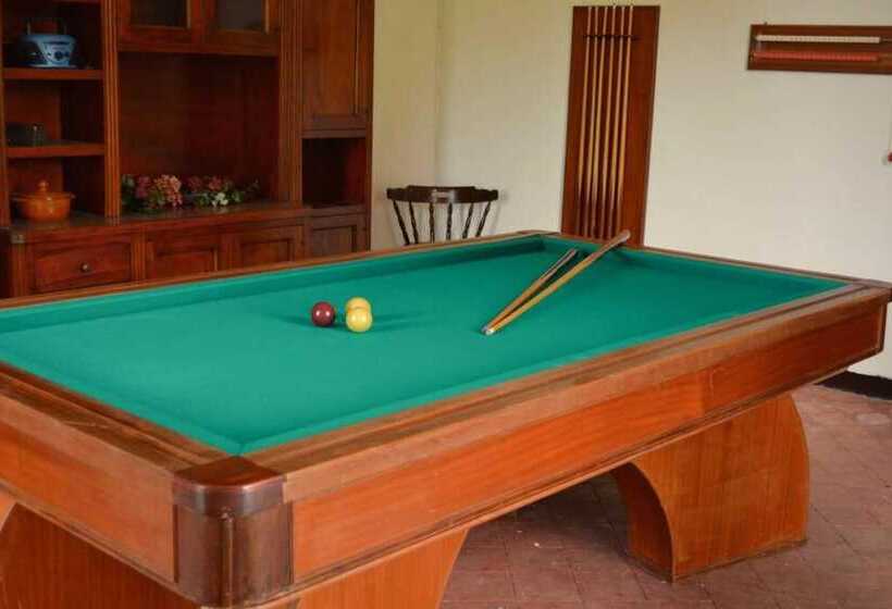 Villa Bonaccorso Antica E Maestosa Villa Con Piscina Ai Piedi Dell Etna