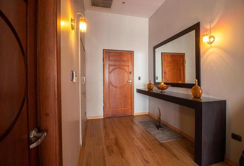 200 M2   Puerto Santa Ana   3 Habitaciones