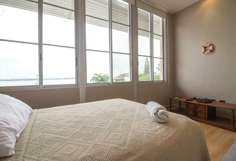 200 M2   Puerto Santa Ana   3 Habitaciones