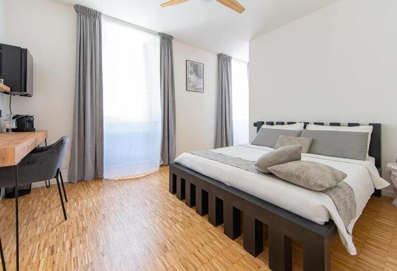 تختخواب و صبحانه Cavaedium Guest House