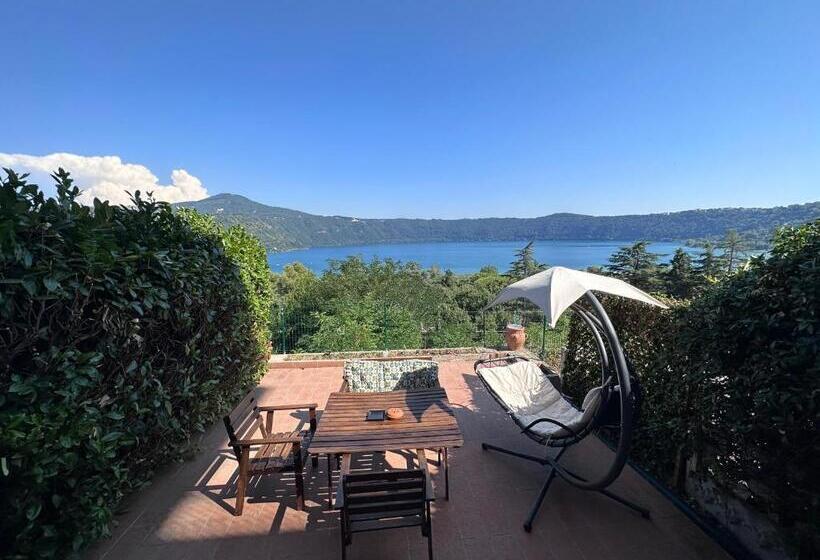 تختخواب و صبحانه La Terrazza Sul Lago