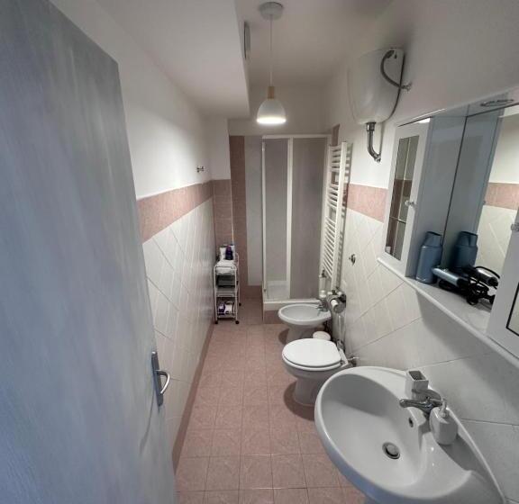 تختخواب و صبحانه La Terrazza Sul Lago