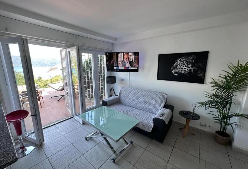 تختخواب و صبحانه La Terrazza Sul Lago