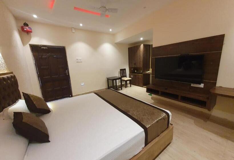 Focus Club And Resort