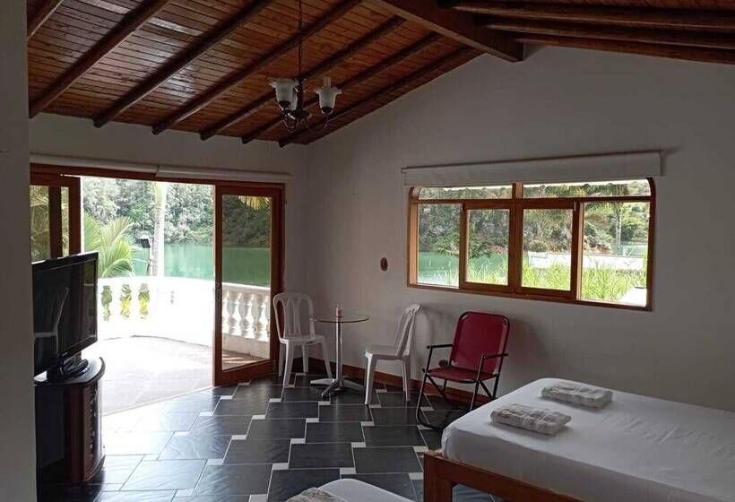 فندق Casa Linda Guatape