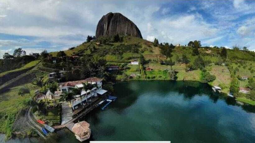 فندق Casa Linda Guatape