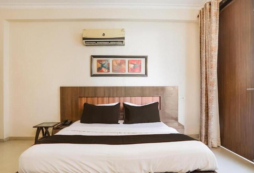 Hotel Collection 80749 O Sagar Inn