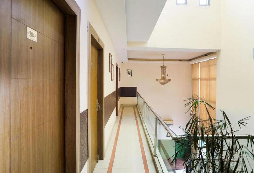 Hotel Collection 80749 O Sagar Inn