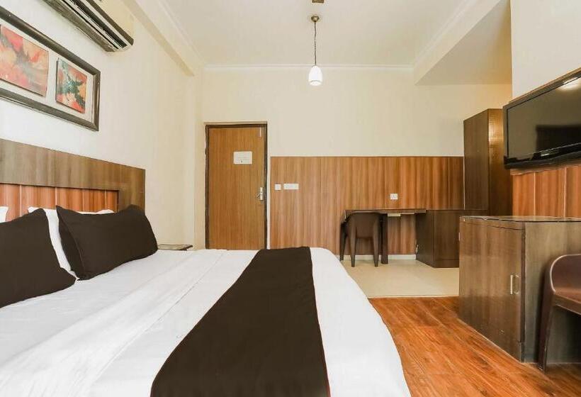 호텔 Collection 80749 O Sagar Inn