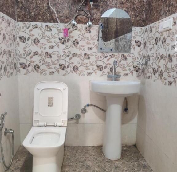 فندق Dobaati By  Lake & Woods