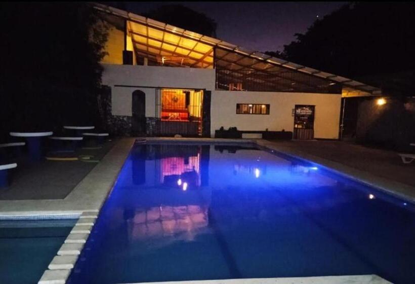 فندق Grecia Costa Rica