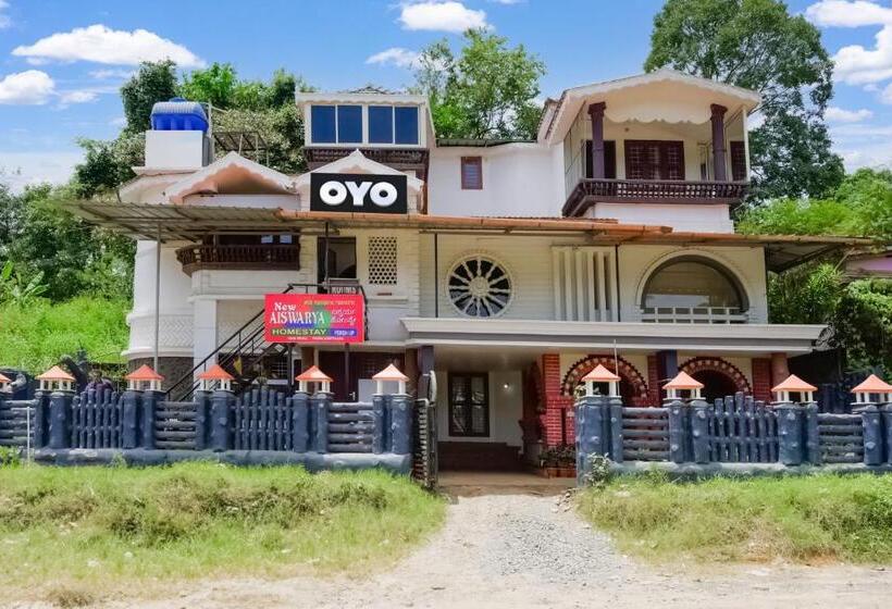 ホテル O Aiswarya Residency