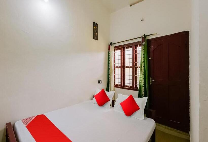 ホテル O Aiswarya Residency