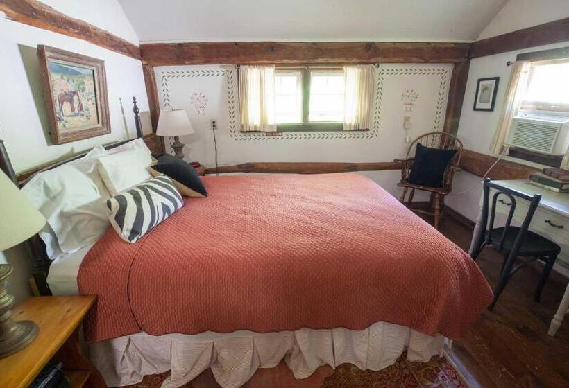 فندق Race Brook Lodge