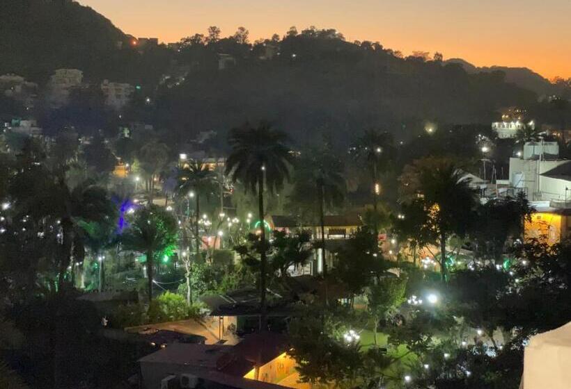 Отель Mount Abu Spring Valley