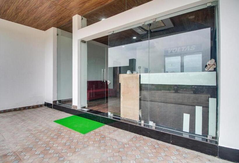 בית מלון כפרי Goyal Inn