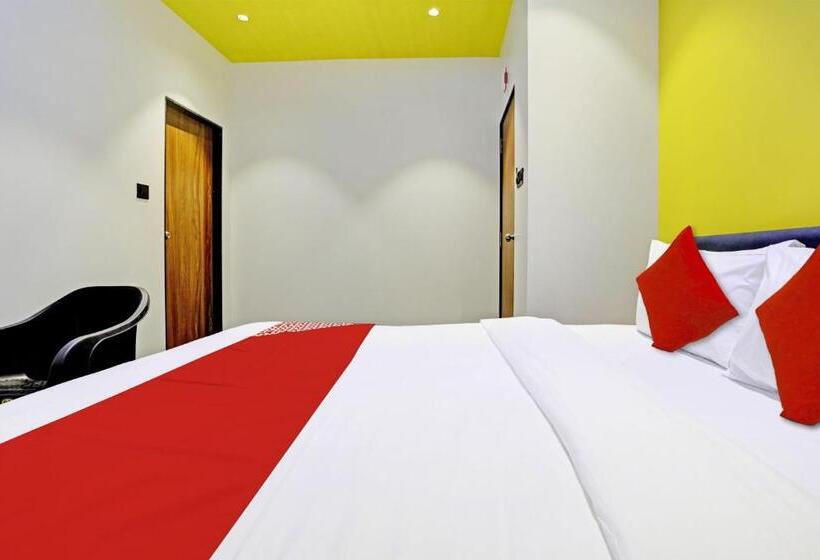 Oyo Flagship Hotel Laksh View