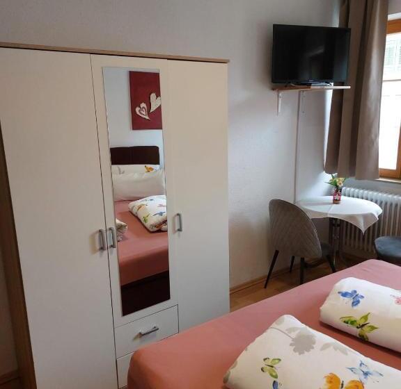 펜션 Schwabenstuben Doppelzimmer