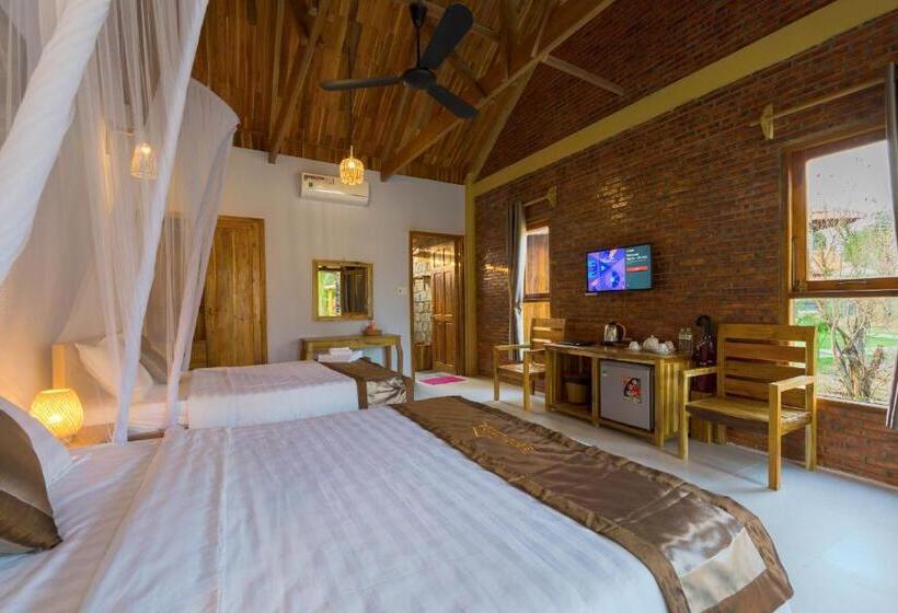 استراحتگاه Phu Quoc Island Lodge