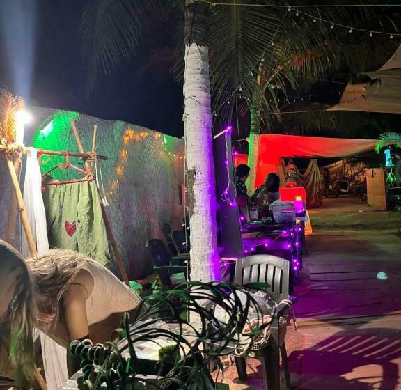 ユースホステル Vibe