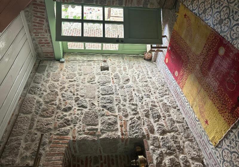 Asclepius Boutique Hotel & Cafe