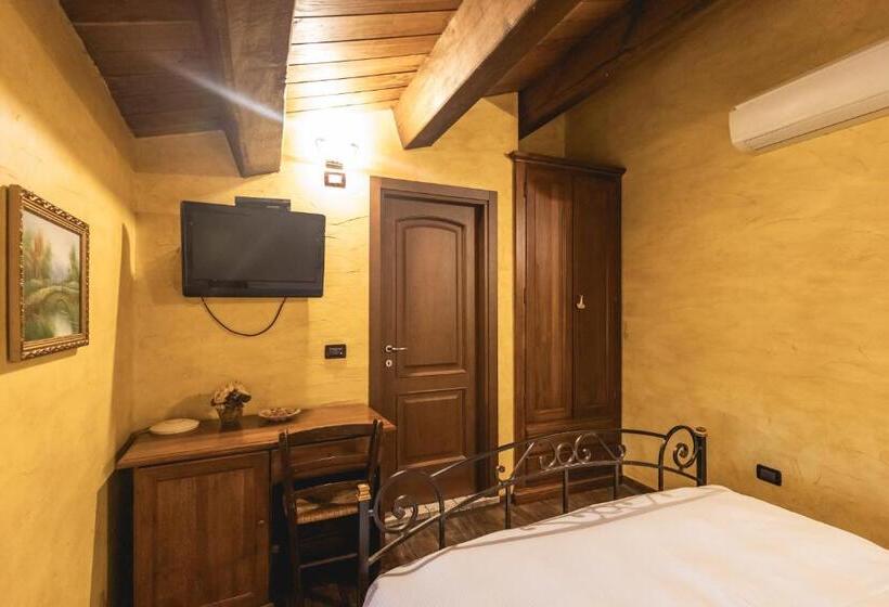 مبيت وإفطار La Locanda Dell Ambra