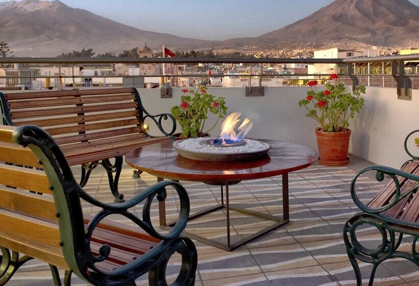 Отель Ariquepay