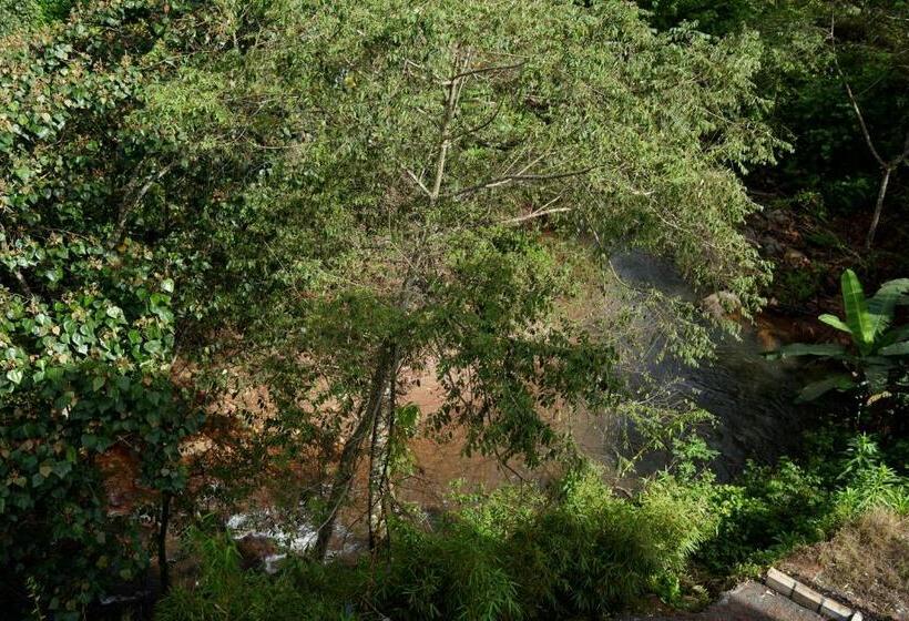 فندق Doves Danta Resort, Coorg