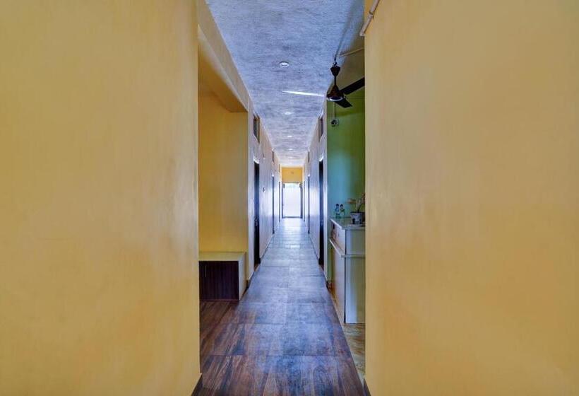 Отель Oyo Flagship Arun Residency