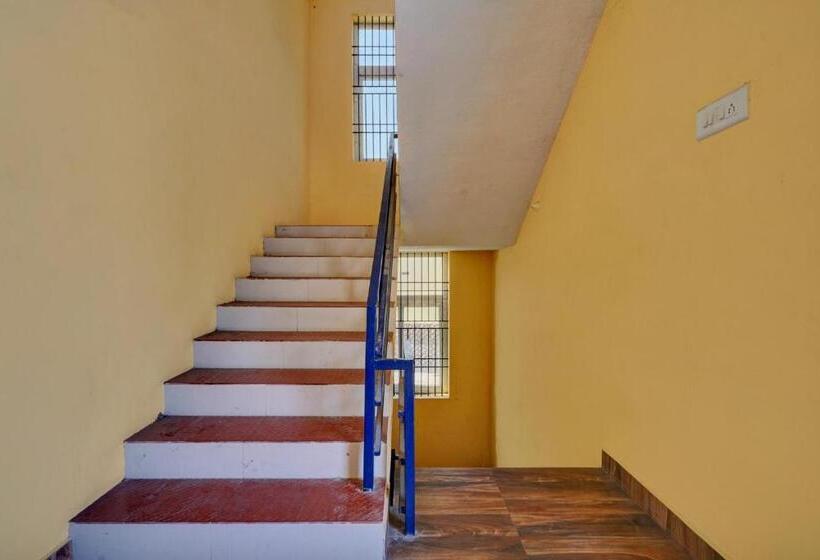 Отель Oyo Flagship Arun Residency