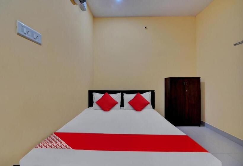 Отель Oyo Flagship Arun Residency