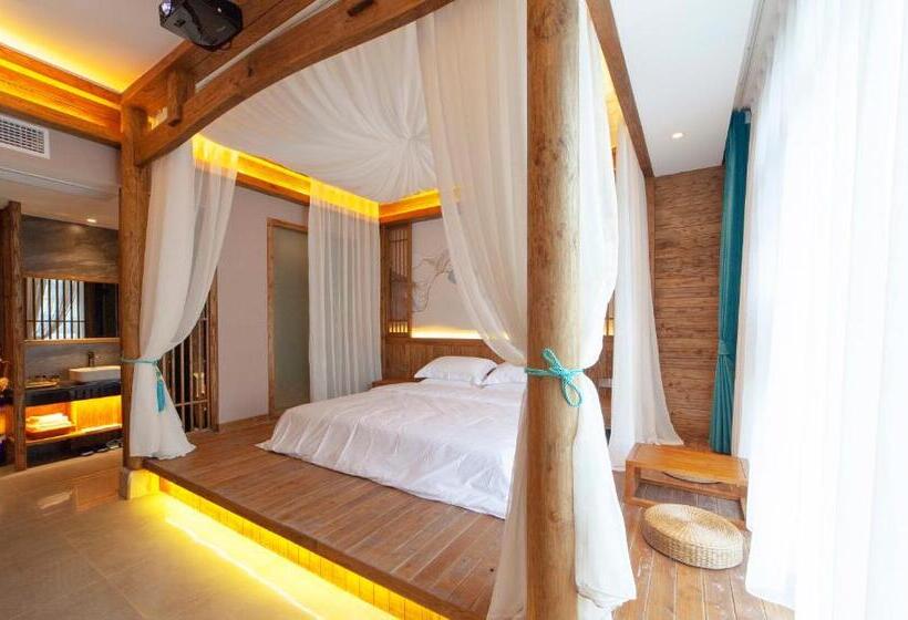 בית מלון כפרי Pure House