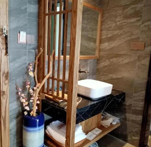 בית מלון כפרי Pure House