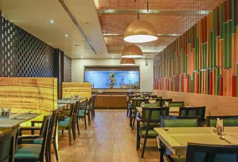 فندق Regalia Budaun Uttar Pradesh   Excellent Stay With Family