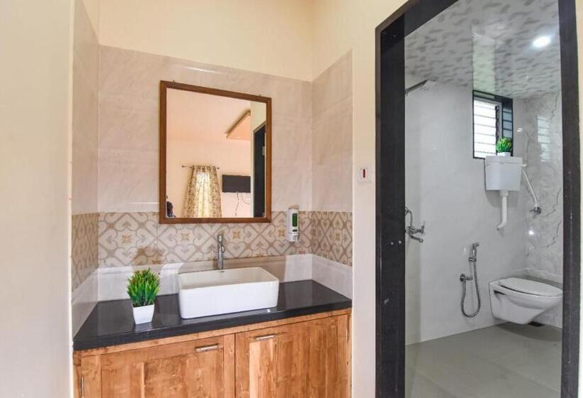 בית מלון כפרי Sk Holiday Homes