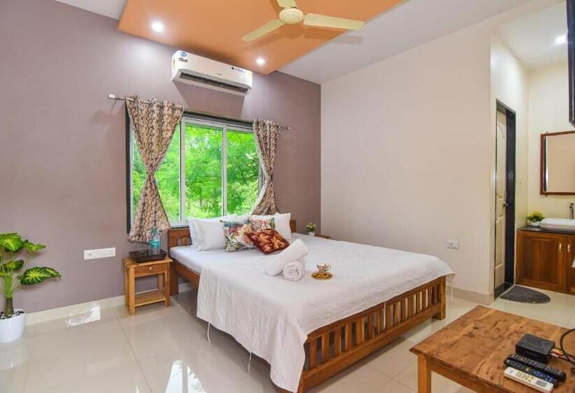 בית מלון כפרי Sk Holiday Homes